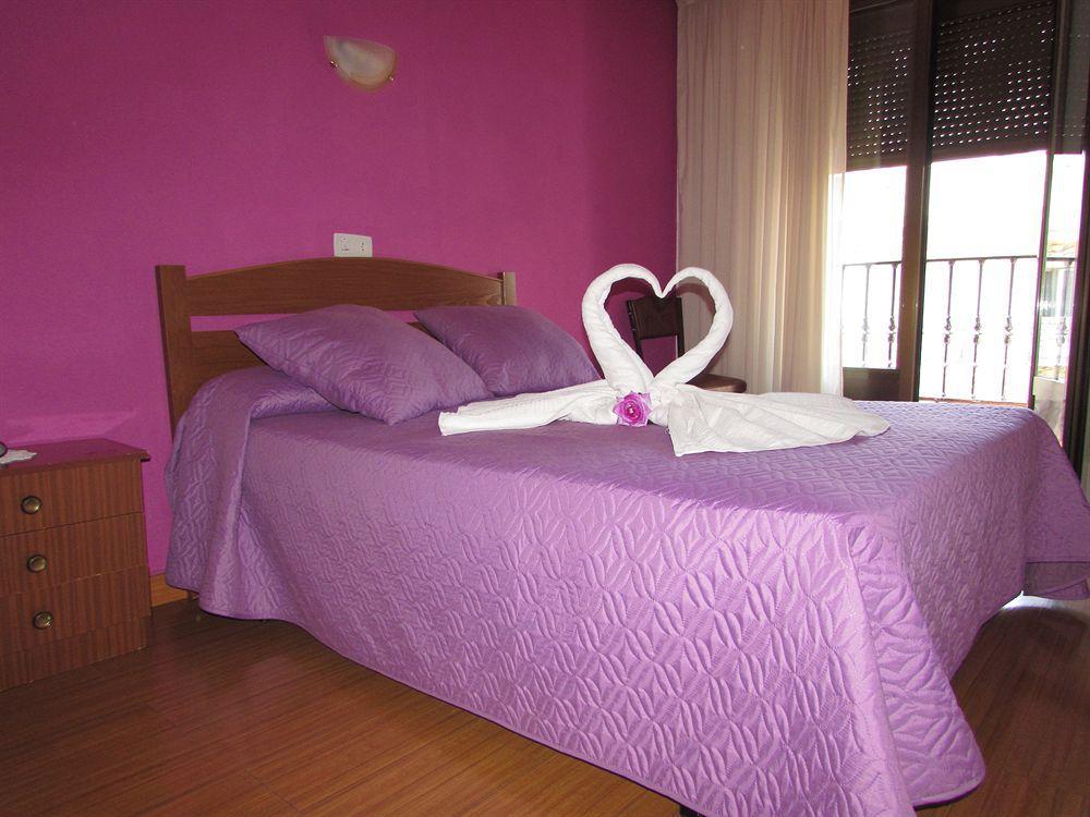 Hostal Rober Madryt Zewnętrze zdjęcie