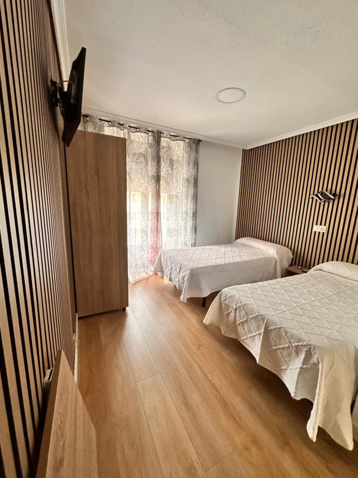 Hostal Rober Madryt Zewnętrze zdjęcie