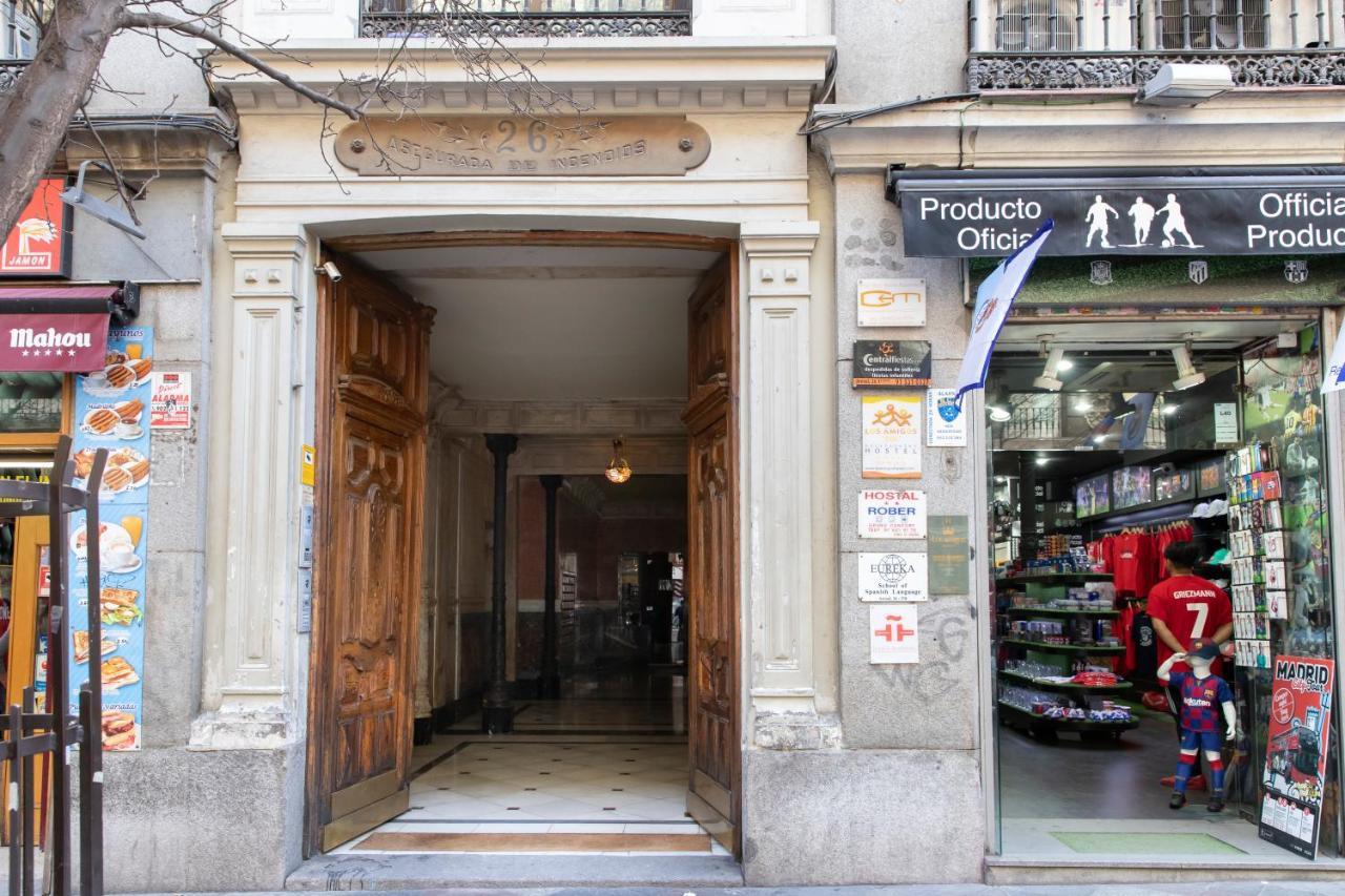 Hostal Rober Madryt Zewnętrze zdjęcie